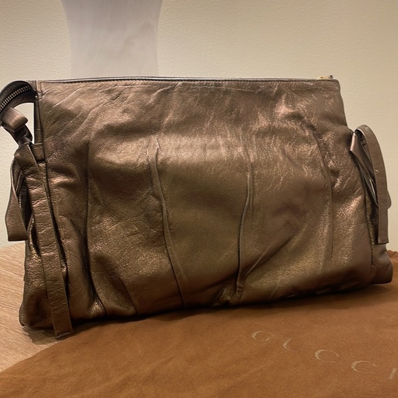 GUCCI Hysteria Clutch - Picture 4 of 13